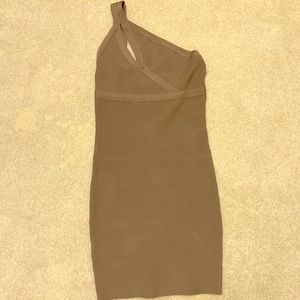 Taupe fitted one strap Guess dress size xs.